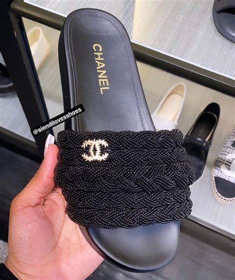 chanel pearl sliders